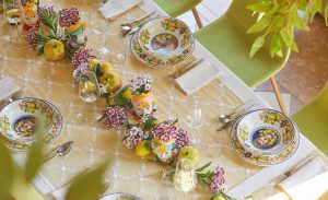 mesas bonitas en primavera, mesas con flores